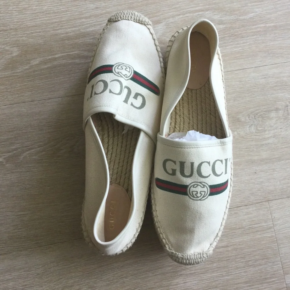 Gucci cream canvas